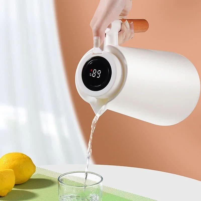 TEMPHAVEN – Smart Thermos Bottle with Heat Display Design