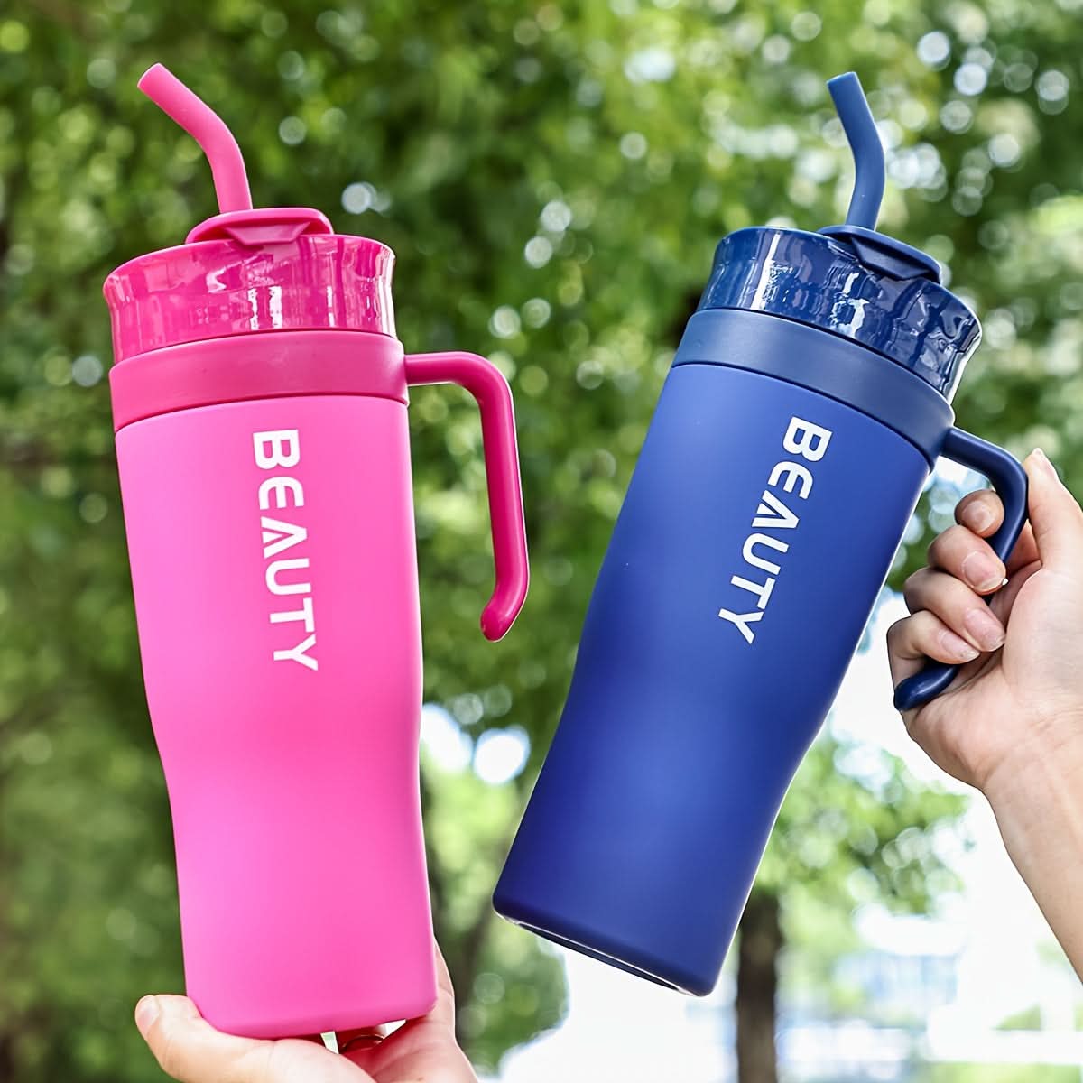 MAXHYDR – Large Capacity Straw Tumbler Cup